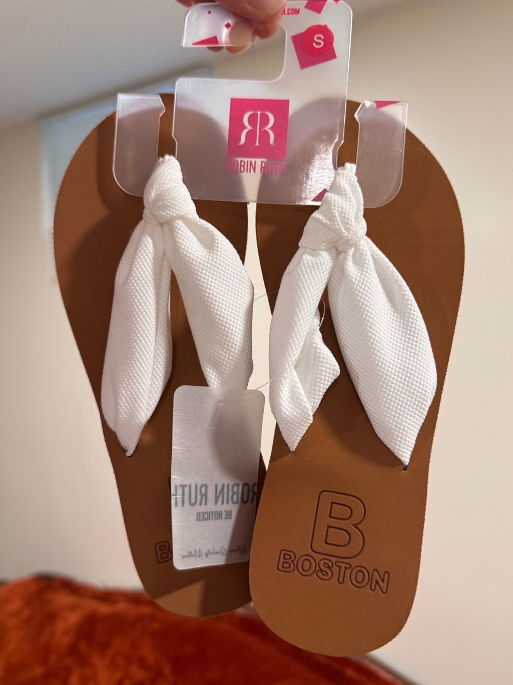 Robin Ruth White Knotted Strap Brown Footbed Flip Flops